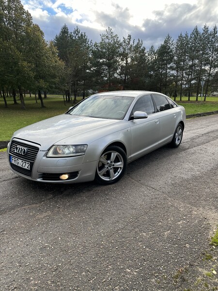 Audi A6 2004 г Седан