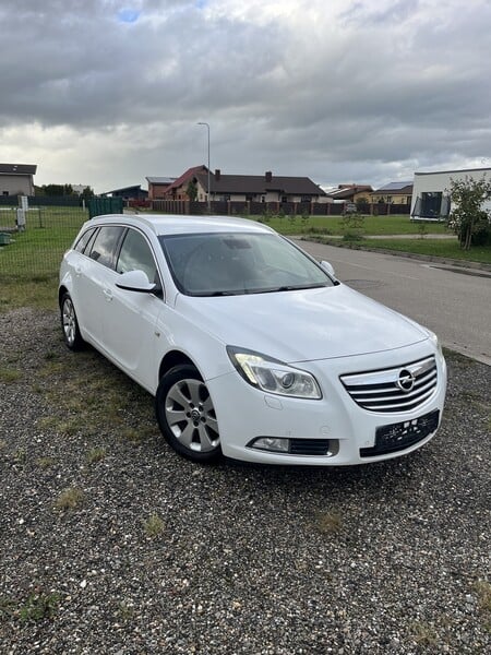 Opel Insignia 2013 г Универсал