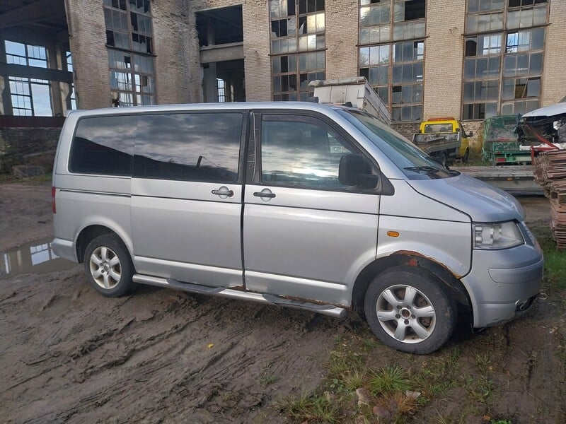 Volkswagen Transporter 2005 y Minibus