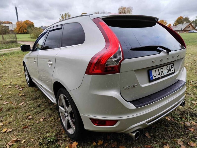 Фотография 3 - Volvo XC60 2011 г Внедорожник / Кроссовер