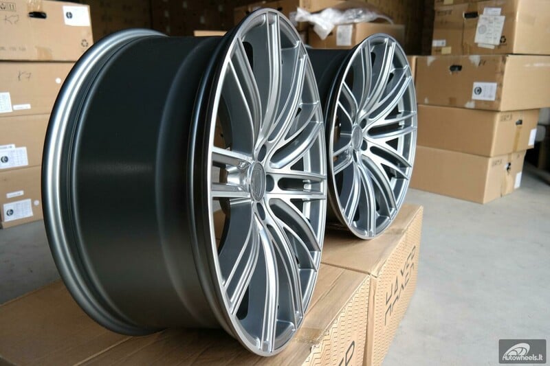 Photo 5 - Autowheels Porsche Cayenne Turbo Style light alloy R20 rims