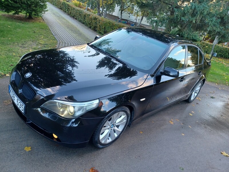 Bmw 535 E60 2005 г