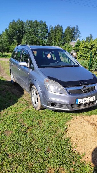 Opel Zafira 2005 г Минивэн