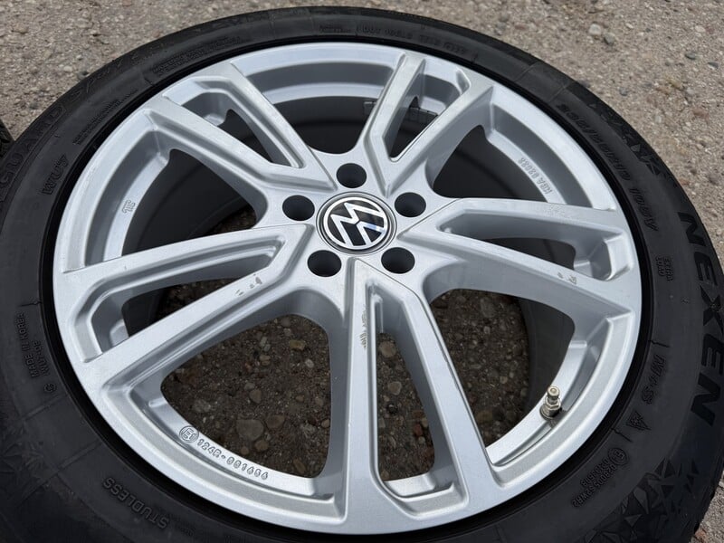 Photo 4 - Volkswagen Siunciam, 8J ET39 light alloy R19 rims