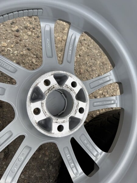 Photo 12 - Volkswagen Siunciam, 8J ET39 light alloy R19 rims