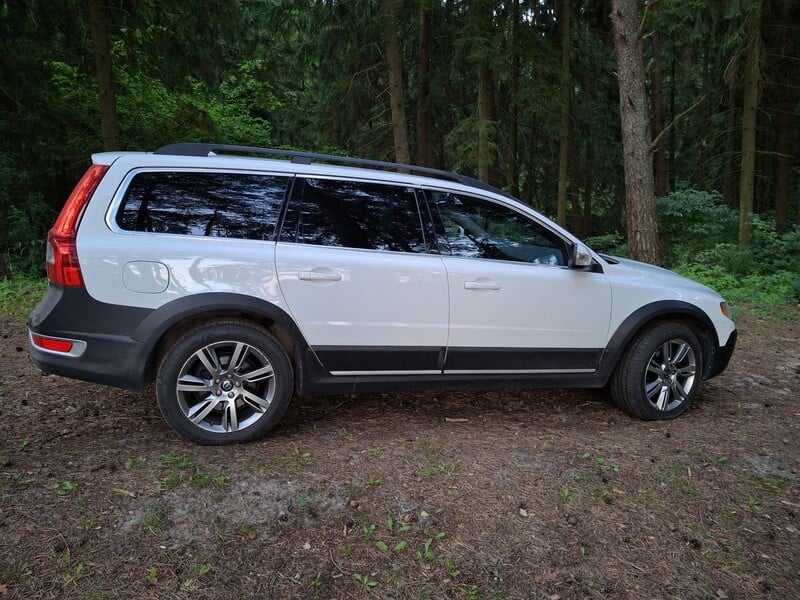 Photo 1 - Volvo XC70 2010 y Off-road / Crossover