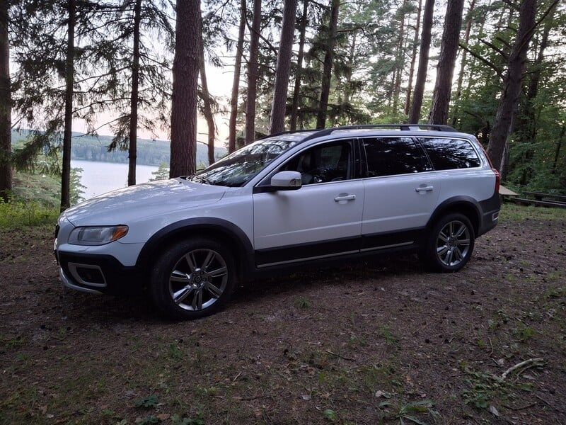 Photo 3 - Volvo XC70 2010 y Off-road / Crossover