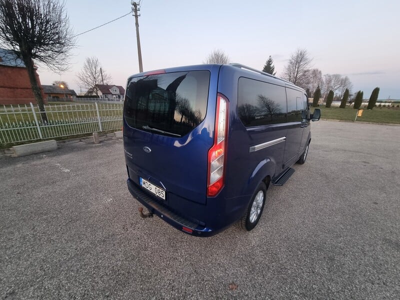 Photo 5 - Ford Tourneo Custom 2014 y Off-road / Crossover