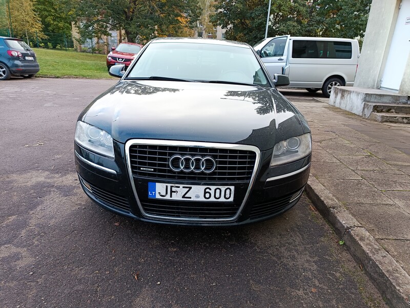 Audi A8 2006 m dalys