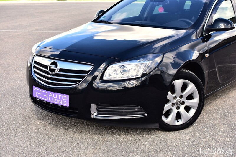 Фотография 4 - Opel Insignia 2011 г Универсал