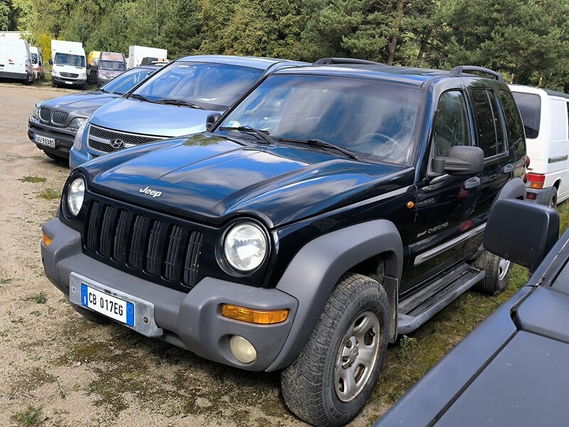 Photo 2 - Jeep Cherokee III 2002 y