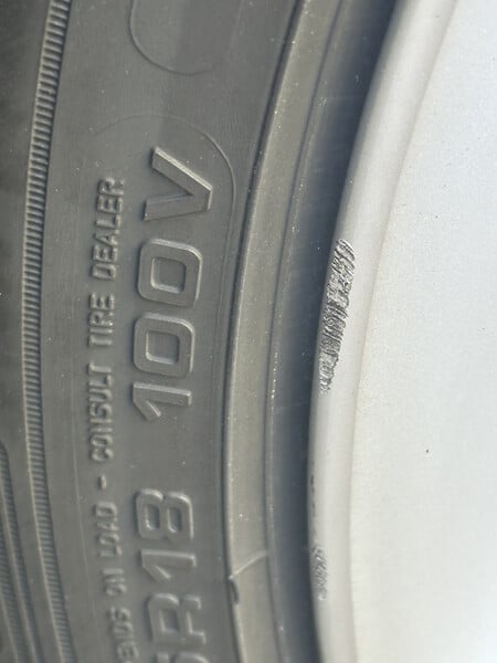 Photo 4 - Volvo S90 light alloy R18 rims