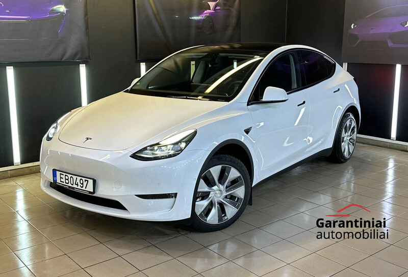 Tesla Model Y 2022 y