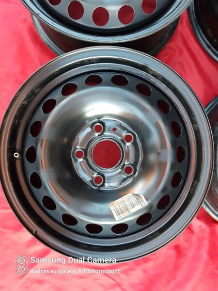 Photo 2 - Steel stamped R15 rims