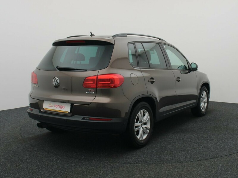 Photo 8 - Volkswagen Tiguan 2015 y Off-road / Crossover