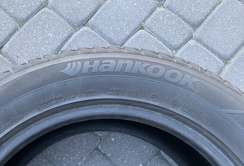 Nuotrauka 3 - Hankook Icept iz2 R17 žieminės padangos lengviesiems