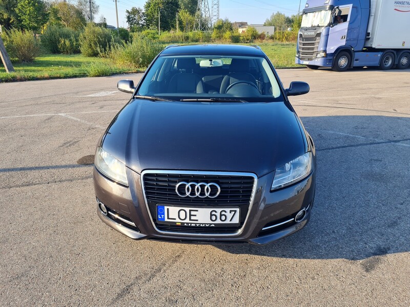 Photo 1 - Audi A3 8PA 2011 y