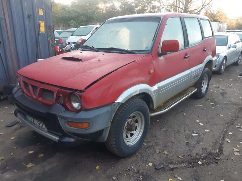 Nissan Terrano 1998 y Off-road / Crossover