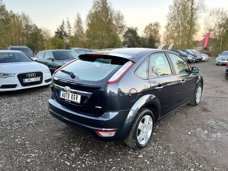 Photo 6 - Ford Focus 2008 y Hatchback