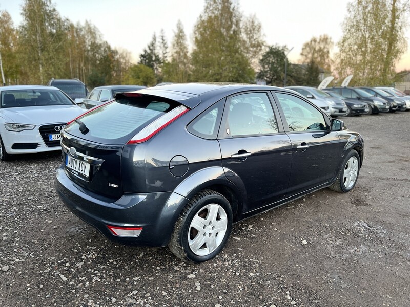 Photo 7 - Ford Focus 2008 y Hatchback