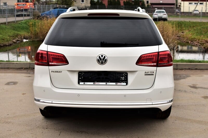 Photo 7 - Volkswagen Passat 2012 y Wagon