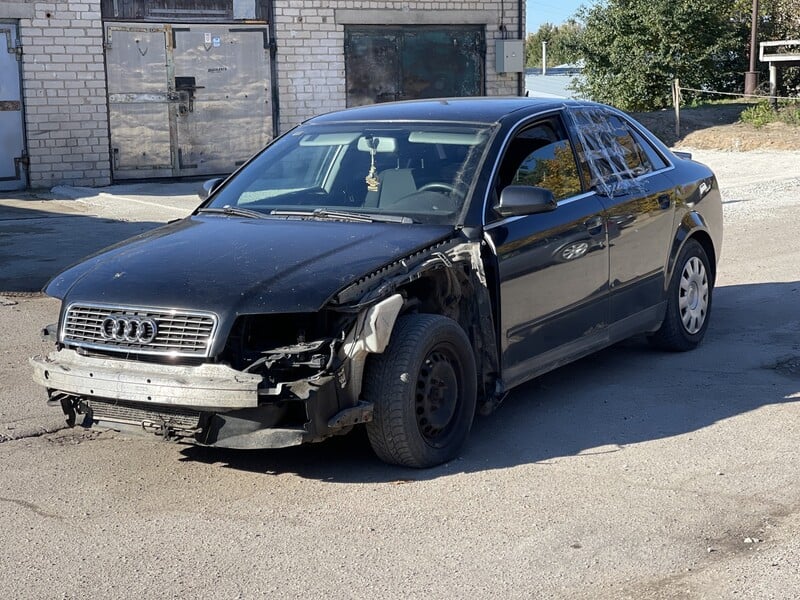 Photo 3 - Audi A4 2003 y parts