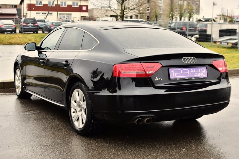 Фотография 6 - Audi A5 SPORTBACK 2011 г Хэтчбек