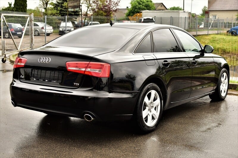 Photo 9 - Audi A6 2012 y Sedan