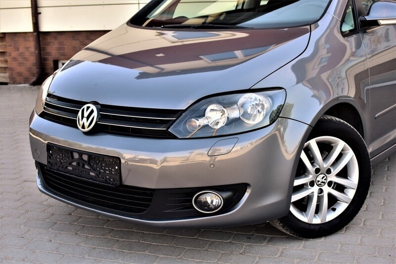 Photo 2 - Volkswagen Golf Plus 2011 y Hatchback