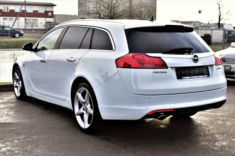 Photo 5 - Opel Insignia 2010 y Wagon