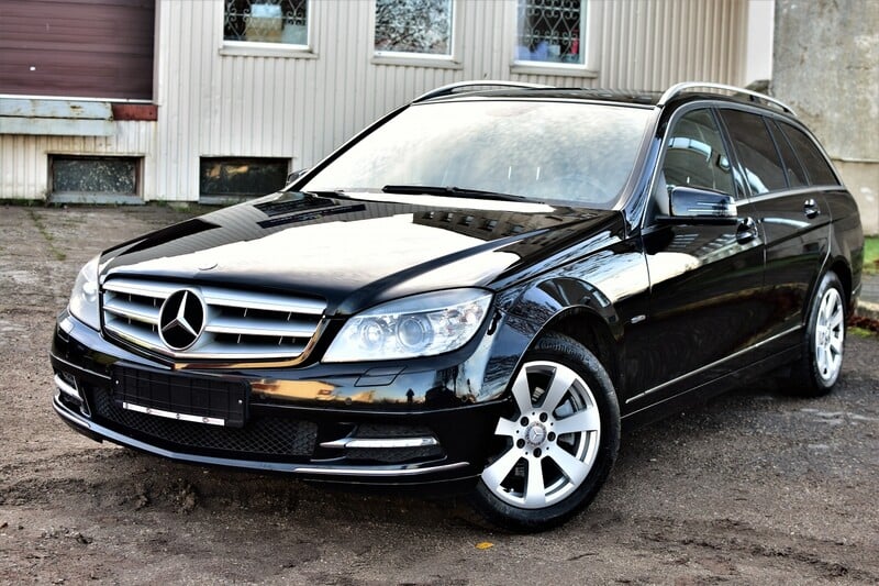 Mercedes-Benz C220 2010 г Универсал