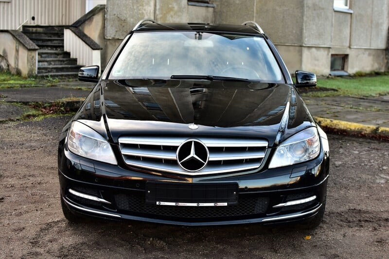 Фотография 3 - Mercedes-Benz C220 2010 г Универсал