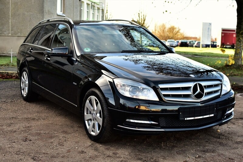 Фотография 4 - Mercedes-Benz C220 2010 г Универсал