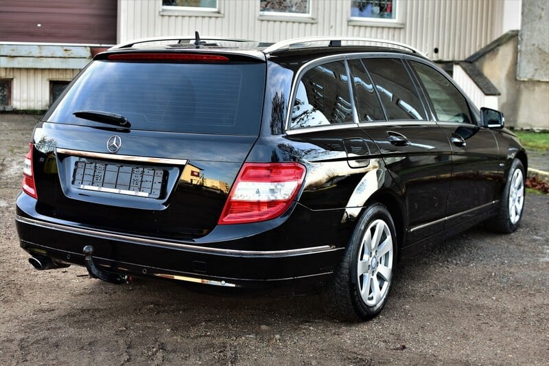 Фотография 8 - Mercedes-Benz C220 2010 г Универсал