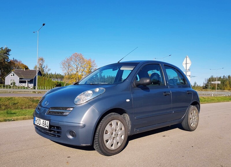 Nissan Micra 2007 y Van