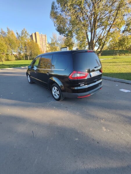 Photo 6 - Ford Galaxy 2009 y Van