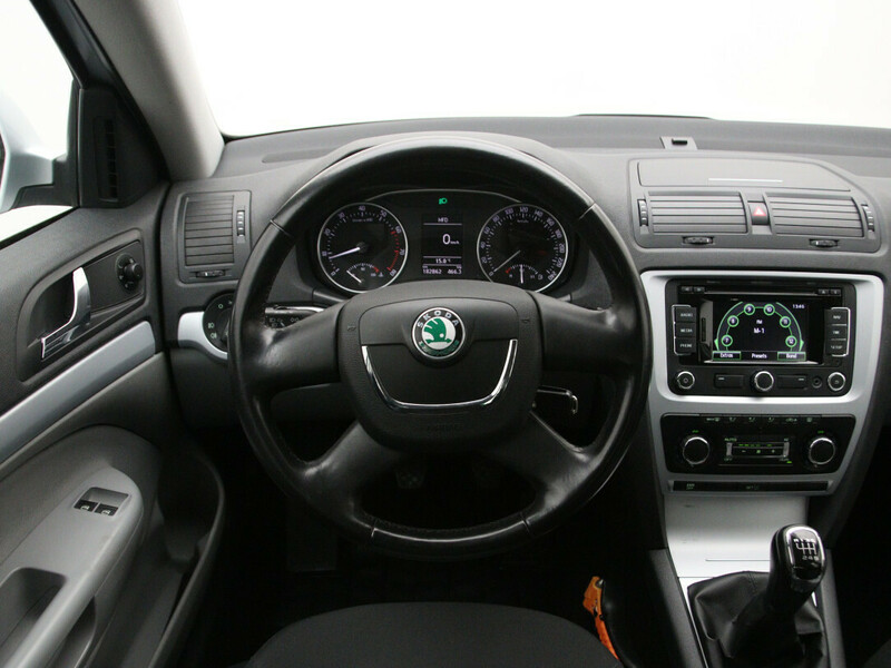 Nuotrauka 17 - Skoda Octavia 2011 m Hečbekas