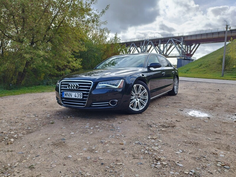 Photo 1 - Audi A8 2011 y Sedan