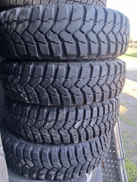 Photo 2 - Maxxis R16 universal tyres passanger car