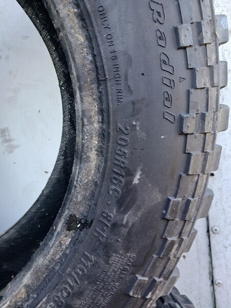 Photo 4 - Maxxis R16 universal tyres passanger car