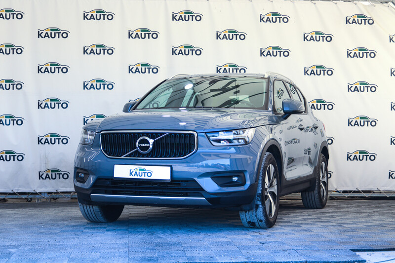 Volvo XC40 2020 г Внедорожник / Кроссовер