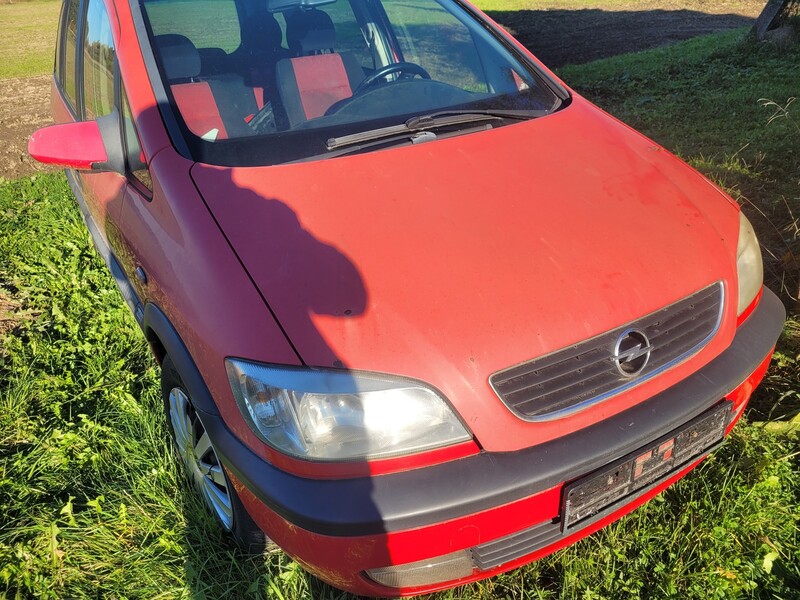 Opel Zafira 2001 y parts