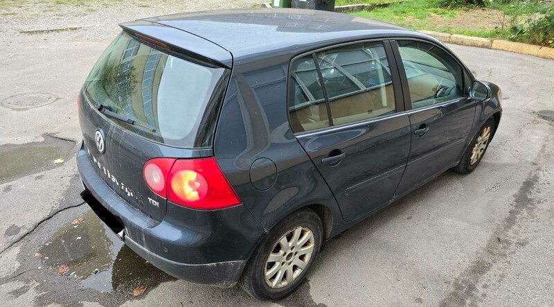 Volkswagen Golf 2006 y Hatchback