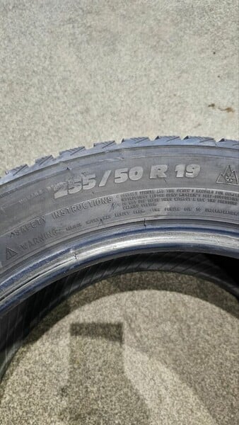 Photo 4 - Michelin Latitude Alpin R19 winter tyres passanger car