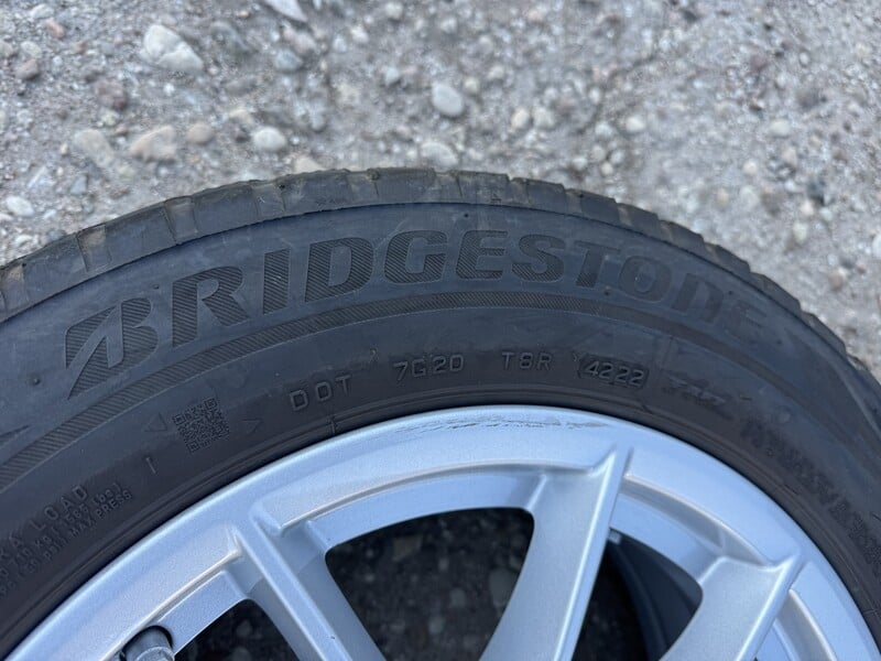 Фотография 8 - Bridgestone Siunciam, 6+4mm 2022 R16 зимние шины для автомобилей