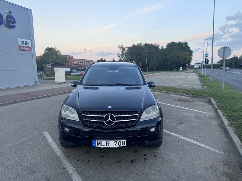 Фотография 2 - Mercedes-Benz ML 320 2006 г Внедорожник / Кроссовер