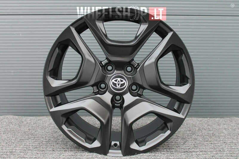 Toyota EU-A5567 Style Black литые R17 диски