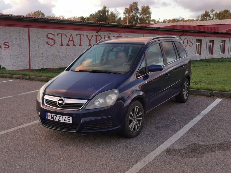 Opel Zafira B 2006 m