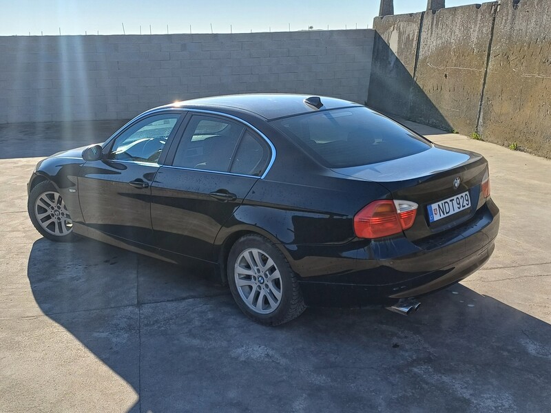 Photo 3 - Bmw 325 E90 2006 y