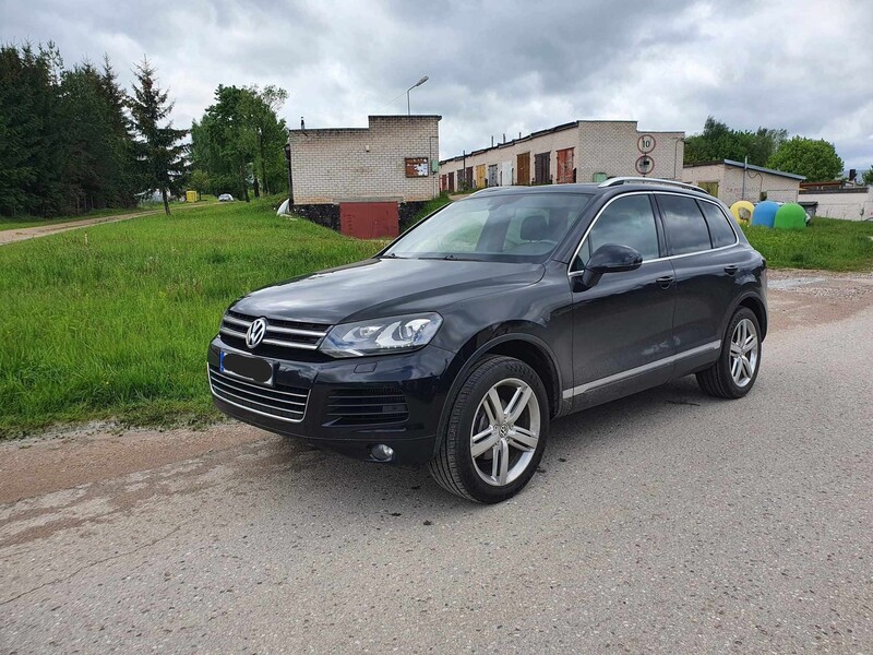 Volkswagen Touareg 2012 y Off-road / Crossover